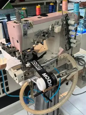 Cylinderbed Right hem cut machine for men’s underwear with Rigger Pull
