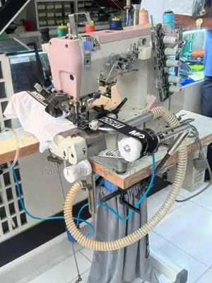 Cylinderbed Right hem cut machine for men’s underwear with Rigger Pull