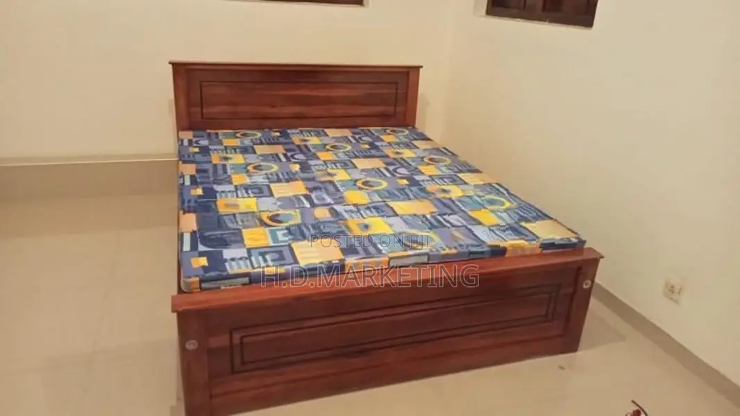6x5 Queen Box Bed with Double Layer Mattress
