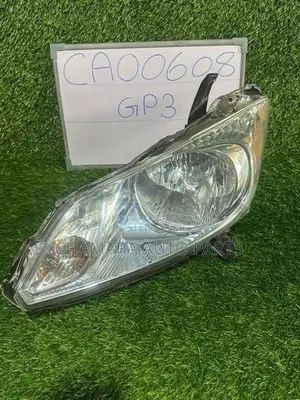 Honda Freed (GP3) Head Lamp