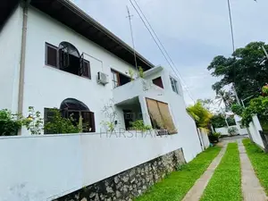 Well Maintained Open Style Beautiful Two Story House at Rampart Road