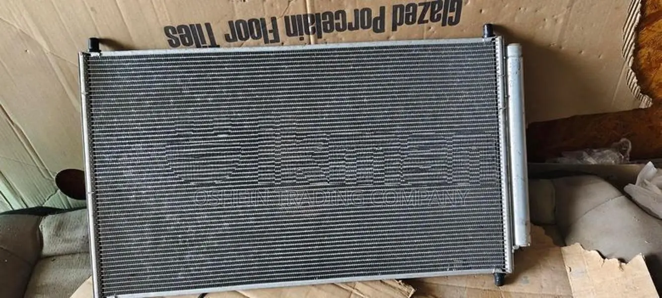 AQUA AC CONDENSOR