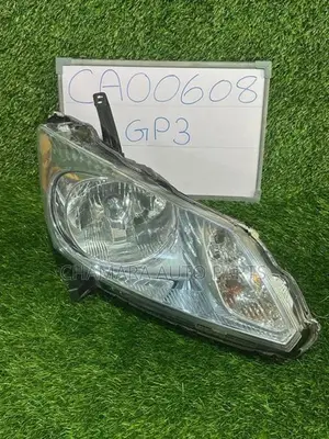 Honda Freed (GP3) Head Lamp