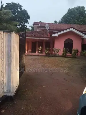 Anamaduwa Town : 3 Bedrooms ( 65 Perches) House for Sale