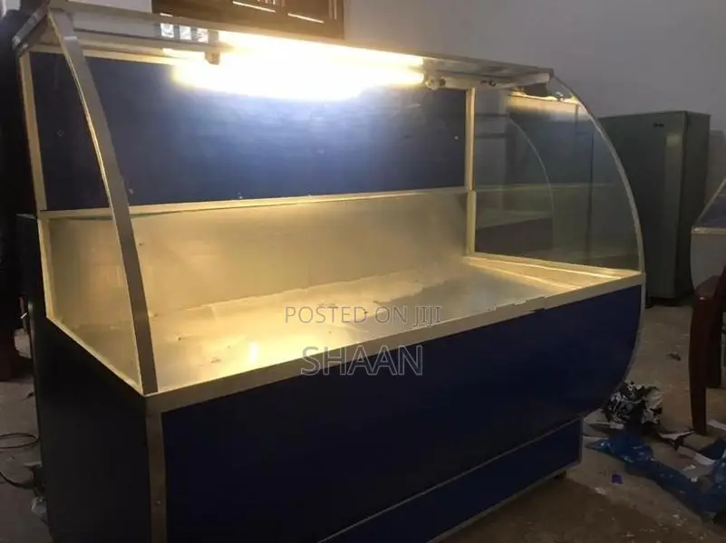කුකුල් මස් සහ මාළු ශීතකරන. Chicken & Fish Display Coolers