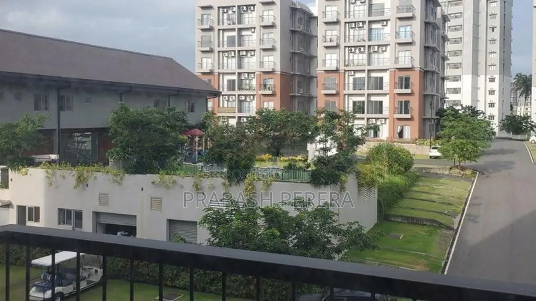 3 Bed 2 Bathrooms for Sale higher Floor Kahathuduwa- 26 Mn.