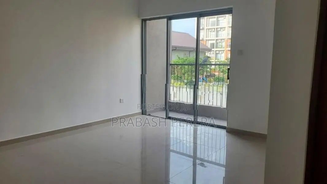 3 Bed 2 Bathrooms for Sale higher Floor Kahathuduwa- 26 Mn.