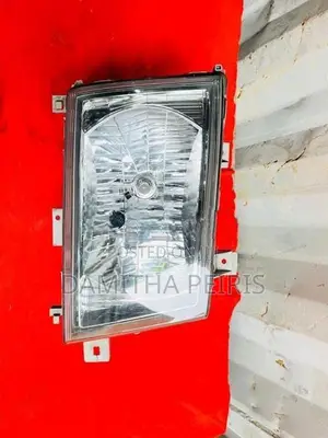 Mitsubishi Canter Head Light