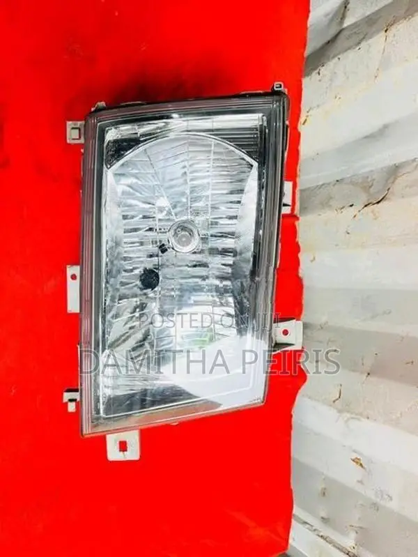 Mitsubishi Canter Head Light
