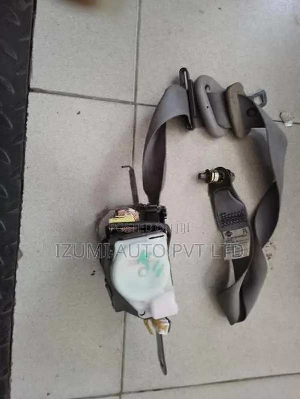 Nissan March K 11 Seat Belt (Right Side)