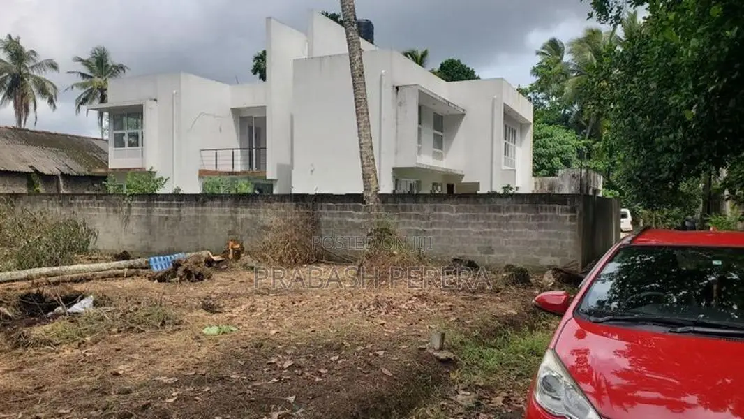 17 Perches Land for Sale in Kottawa Junction
