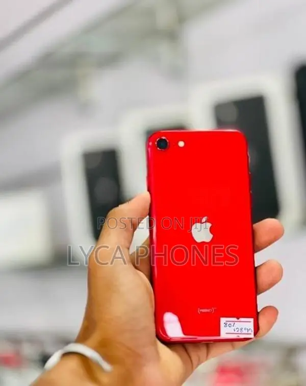 Apple iPhone SE 2 128GB (Used)