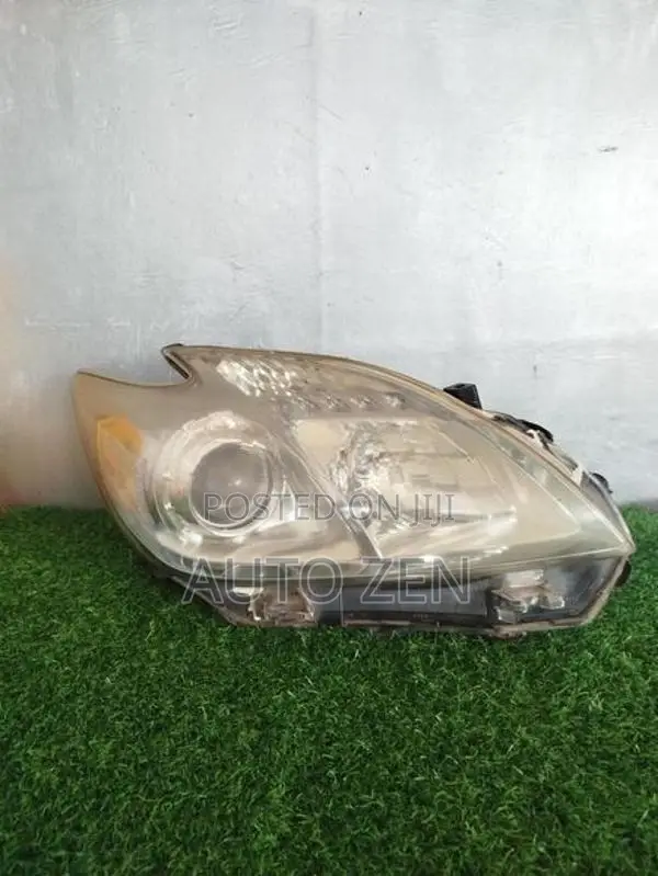 PRIUS 30 2010 MDL HEADLIGHT RIGHT SIDE