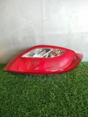 DEMIO TAIL LIGHT RIGHT SIDE