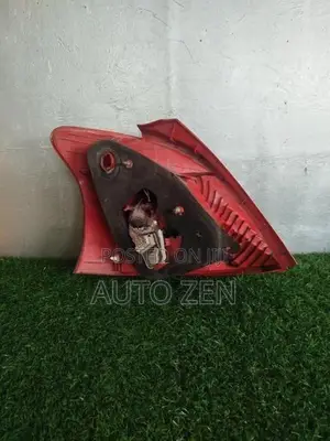 Vitz Ksp90 Tail Light Right Side