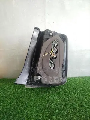 Prius 20 Tail Light Left Side