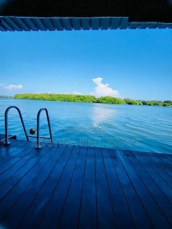 (NNI277) Rectangular property within the main tourism area in Bentota