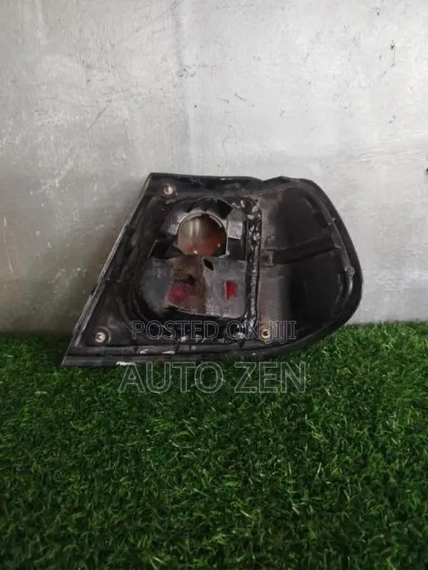 FN15 TAIL LIGHT LEFT SIDE