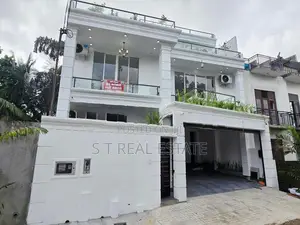 Newly Build Luxury 3 Story House For Sale In Battaramulla