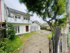 (NNI284) 02 Storey House with 14 P for Sale Nugegoda