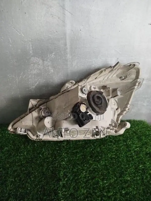 Allion 240 Headlight