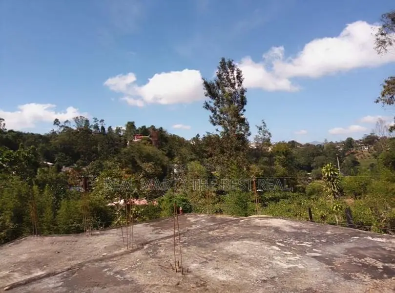 Bandarawela : 2,500sf Under construction building for Sale