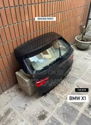Genuine BMW X1 F48 2018 Tailgate Dicky door light