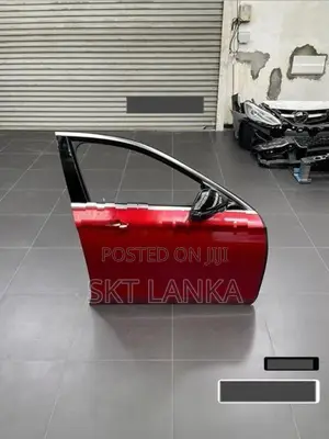Genuine Mercedes E E350e E200 2019 Door side mirror - Red