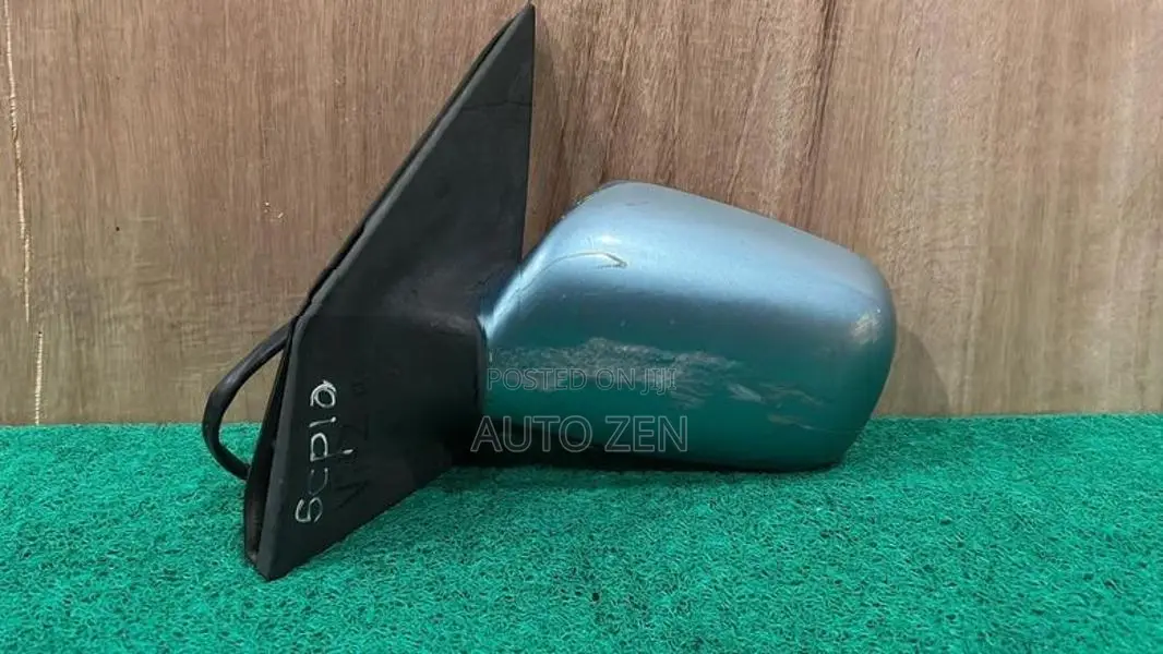 Vitz SCP10 Side Mirror (Single power)