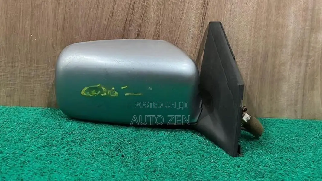 Mitsubishi CS2 Side Mirror
