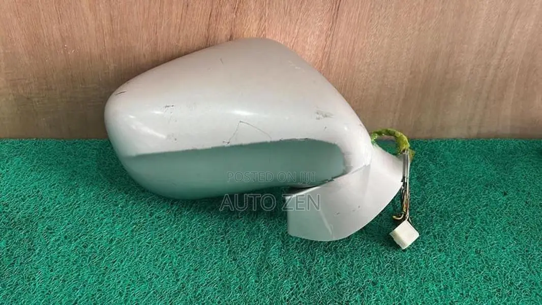 Lexus IS250 Side Mirror