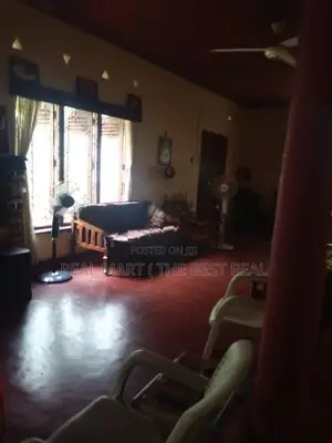 Moratuwa : 6BR (12.25P) House for Sale near Galle Road