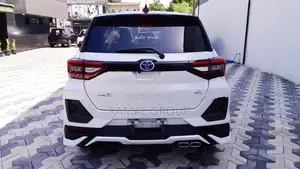 Toyota Raize 1.2 Hybrid Modelista 2025