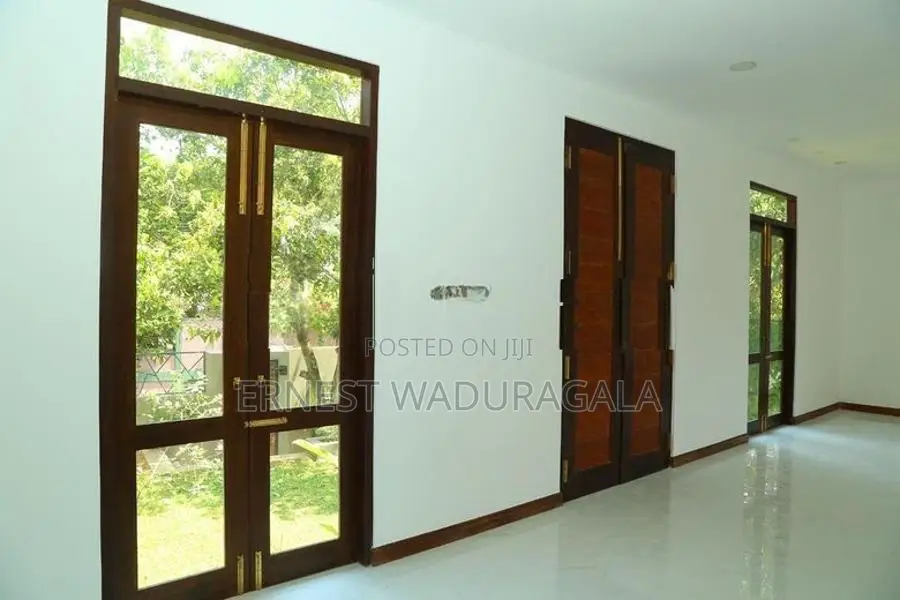 HOUSE FOR SALE IN PILIYANDALA-HS-270