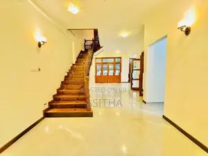 Brand New Luxury House For Sale -Piliyandala