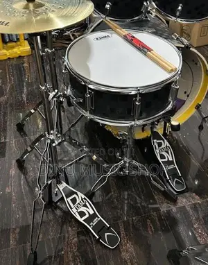 Acoustic Drum Set