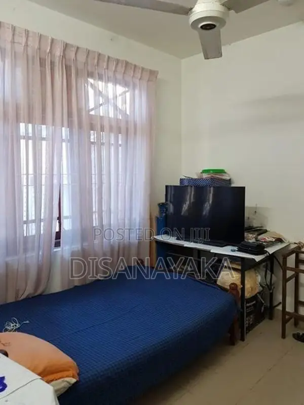 Two Storey Commercial Building for Sale Hibutana Ds2705