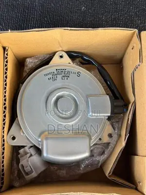 Toyota aqua axio rediator fan motor genuine brandnew