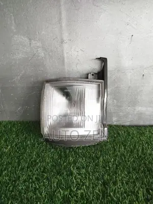 Hiace Dolphin Parking Lights