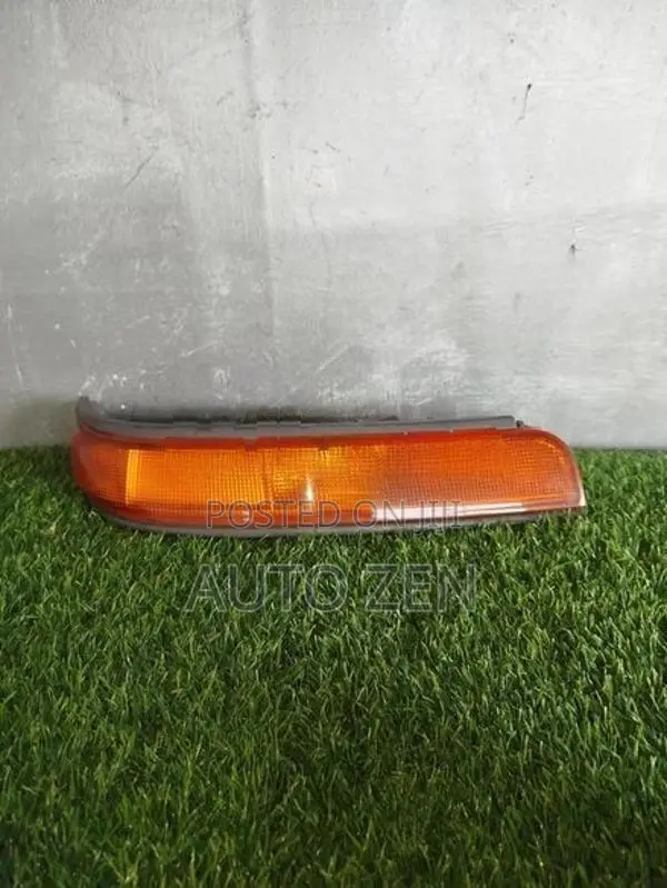 Hiace /Dolphin Signal Lights Japan