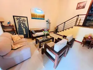 නවීන පන්නයේ සුකෝපබෝගී දෙමහල් නිවස විකිනීමට - මත්තෙගොඩ