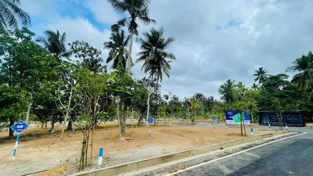 Polgasovita Piliyandala Land For Sale