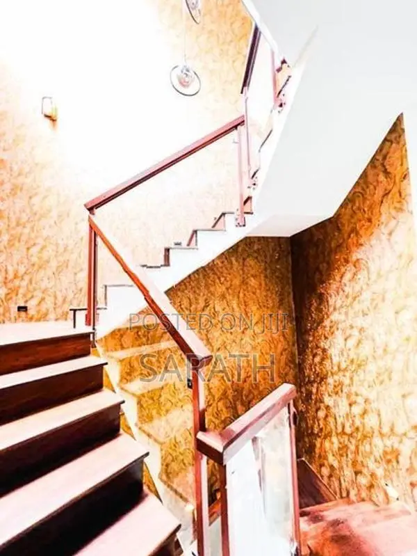 Luxury House With Brand New Furniture For Sale