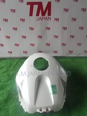 Fuel Tank Fairings 2005-2006 Honda CBR 600 RR White & Black