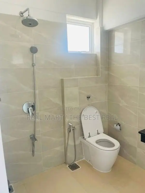 Colombo 4 : 14 A/C BR, Luxury Hotel for Rent