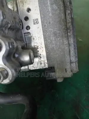 Toyota Aqua ABS /BG