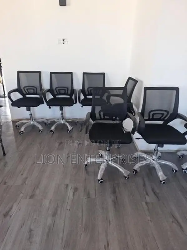 Office Chairs Black