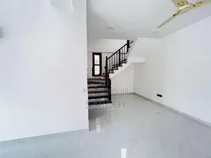 Well Build Brand New House Sale Athurugiriya