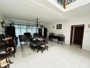 02 Story Luxury House Sale At Malwatha Rd Dehiwala