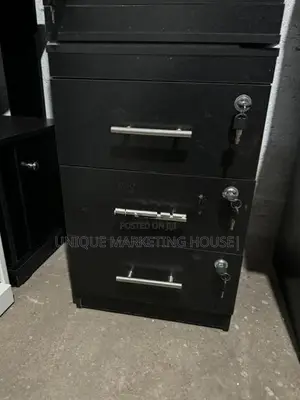 Modern Melamine 3 Pcs Lockable Drawer Sets